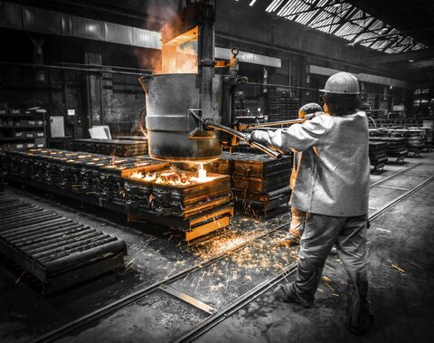 کاهش ۹ درصدی تولید فولاد خام چین در جولای ۲۰۲۴ فولاد چین