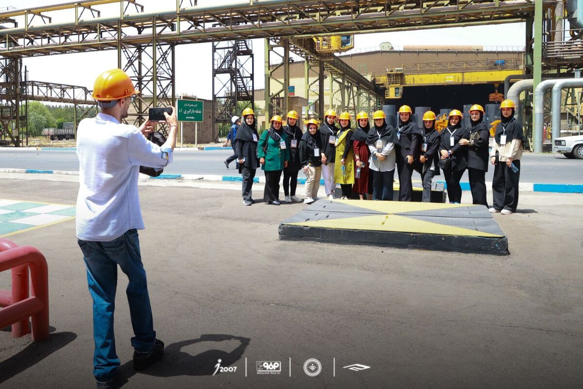 بازدید فعالان رسانهای ورزش از شرکت فولاد مبارکه