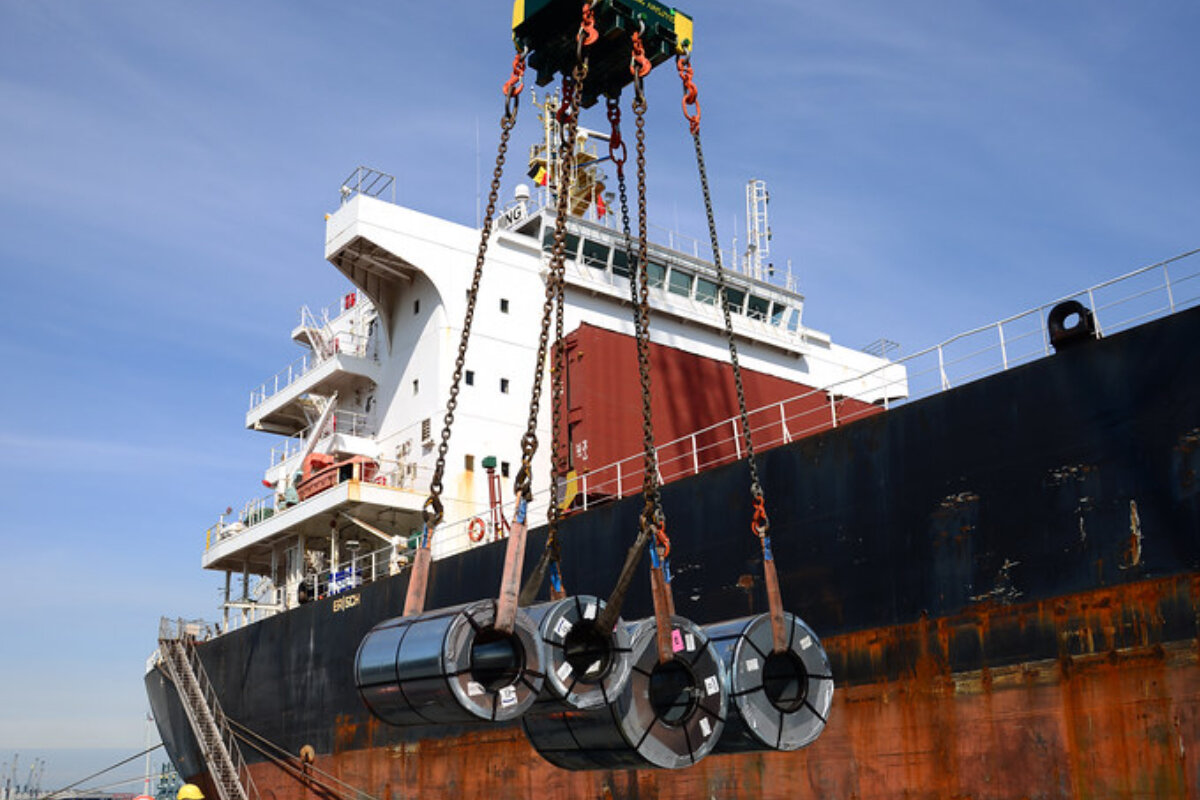 تیغ تیز ناترازی روی چرخهای تولید فولاد در ایران