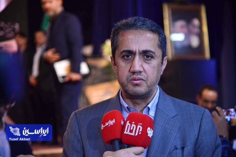 بهره برداری از ۲ میلیارد دلار طرح معدن و صنایع معدنی در سال ۱۴۰۳ آقاجانلو