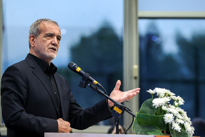 همه کمک کنند تا زودتر مجموعه تکالیف دستگاه‌های اجرایی تدوین شود