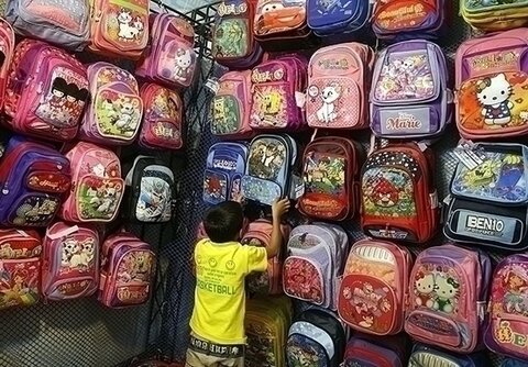 رونق بازار کیف و کوله مدرسه اصفهان در آستانه مهرماه کوله مدارس