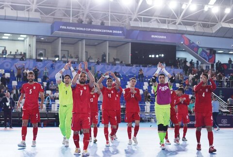 صعود ایران به عنوان صدرنشین/ شاگردان شمسایی در یکهشتم حریف مراکش شدند فوتسال ایران - فرانسه