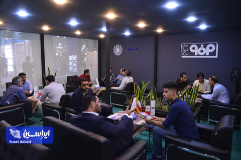 غرفه گروه فولاد مبارکه در دومین روز از دومین نمایشگاه تخصصی انرژی‌های نو و تجدیدپذیر اصفهان