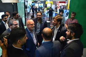 غرفه گروه فولاد مبارکه در سومین روز از نمایشگاه تخصصی انرژیهای نو و تجدیدپذیر اصفهان