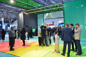 غرفه گروه فولاد مبارکه در سومین روز از نمایشگاه تخصصی انرژیهای نو و تجدیدپذیر اصفهان