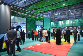 غرفه گروه فولاد مبارکه در سومین روز از نمایشگاه تخصصی انرژیهای نو و تجدیدپذیر اصفهان