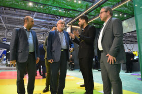 غرفه گروه فولاد مبارکه در سومین روز از نمایشگاه تخصصی انرژیهای نو و تجدیدپذیر اصفهان