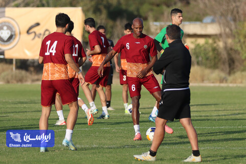 تمرین سپاهان پیش از دیدار مقابل استقلال تاجیکستان