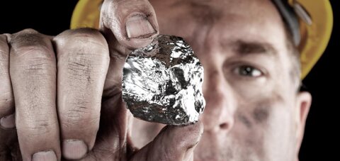 افزایش بهرهبرداری از معادن نقره با سیگنال کسری نقره در بازار جهانی معدن نقره