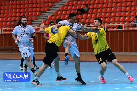 برتری فولاد مبارکه سپاهان مقابل آلومینیوم اراک در هفته اول لیگ برتر هندبال