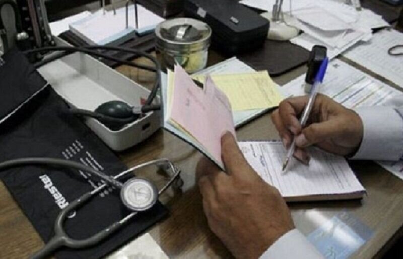 تعیین تکلیف تعرفه‌های پزشکی ۱۴۰۴ در شورای عالی بیمه / درخواست نظام پزشکی از دولت