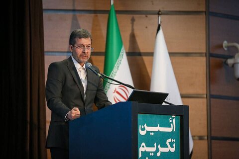 قول میدهم تا پای جان برای حل مسائل استان اصفهان مجاهدانه تلاش کنم استاندار اصفهان