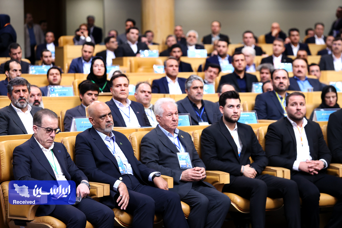 رئیس جمهور در همایش روز ملی صادرات رئیس جمهور در همایش روز ملی صادرات