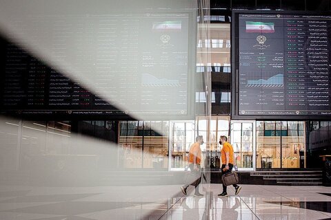 ریزش بورس به چهارمین هفته متوالی رسید/ پمپاژ اخبار مثبت برای بازار سرمایه بازار سرمایه