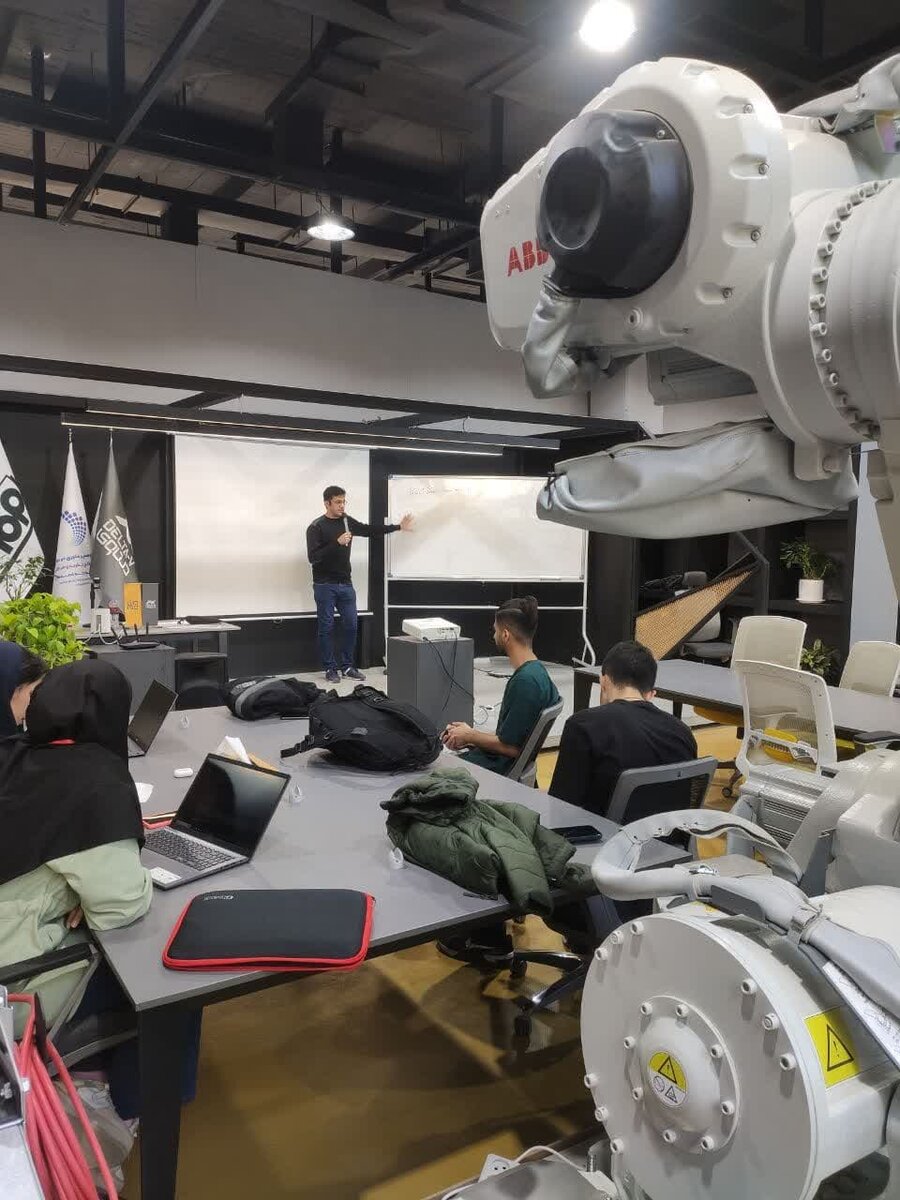 «پُلاِمپیاد» به میزبانی دانشگاه صنعتی اصفهان برگزار شد