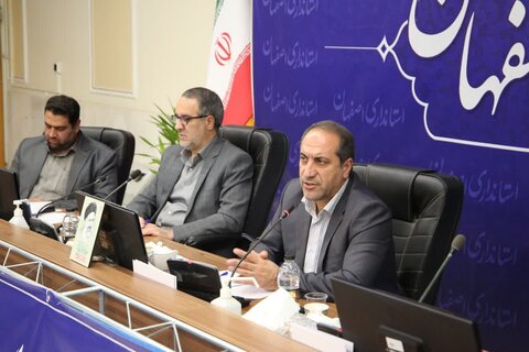 ۳۰ درصد از مسئولیتها در ادارات باید به بانوان داده شود درویشی