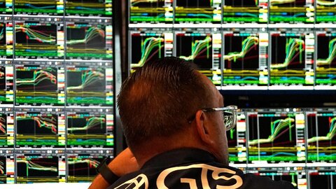 ریزش دسته جمعی کامودیتیها پس از اعلام نتایج ریاست جمهوری آمریکا کامودیتی