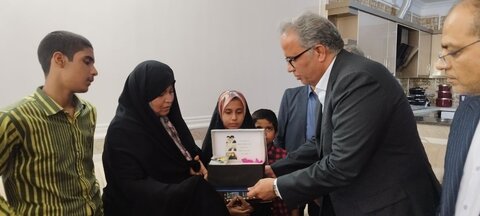 تنها خانواده جانباخته حادثه معدن طبس در سیستان و بلوچستان خانهدار شد وزیر راه