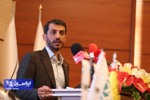 ضرورت توجه صنایع کشور به ادغامهای هدفمند، مشارکتهای هوشمند و اتحادهای استراتژیک طیب نیا