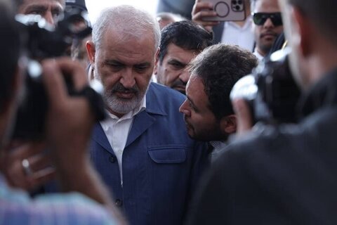۹۷ درصد برق مورد نیاز کشور در حال تامین است وزیر نیرو