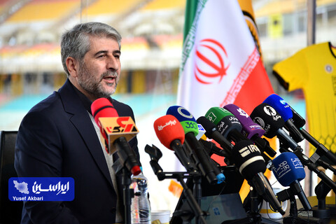 نشست خبری احمد یوسف‌زاده مدیرعامل باشگاه فولاد مبارکه سپاهان