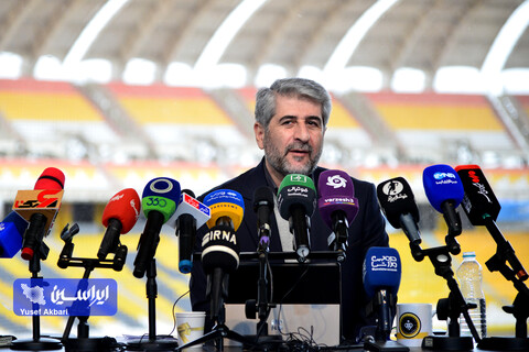 مشروح صحبتهای احمد یوسفزاده مدیرعامل باشگاه فولاد مبارکه سپاهان در نشست خبری نشست خبری احمد یوسفزاده مدیرعامل باشگاه فولاد مبارکه سپاهان