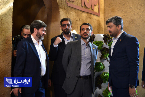 بازدید مدیرعامل شرکت فولاد مبارکه از بیست و یکمین نمایشگاه ایران متافو