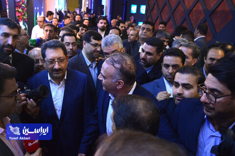 بازدید وزیر صمت از سالن اختصاصی فولادمبارکه در بیست و یکمین نمایشگاه ایران متافو