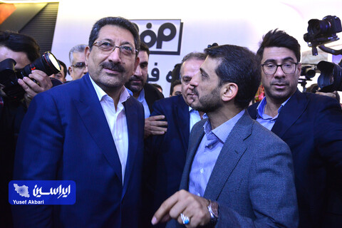 بازدید وزیر صمت از سالن اختصاصی فولادمبارکه در بیست و یکمین نمایشگاه ایران متافو