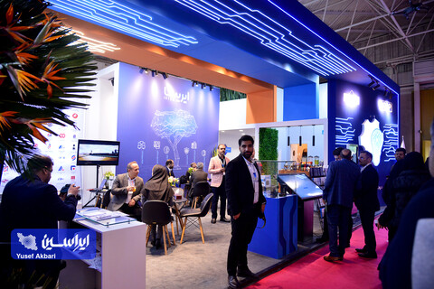 سالن اختصاصی گروه فولاد مبارکه درسومین روز از بیست و یکمین نمایشگاه ایران متافو