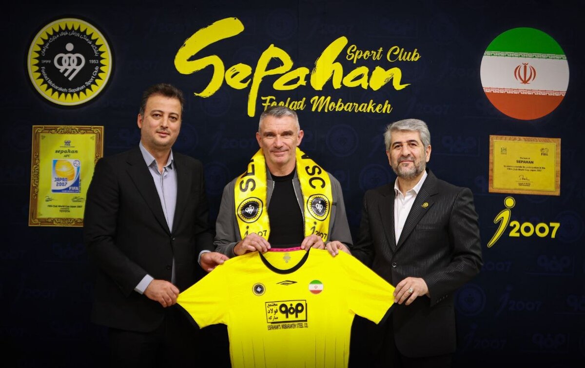 قرارداد پاتریس کارترون با سپاهان امضا شد