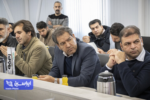 بازدید کمیته انرژی انجمن تولیدکنندگان فولاد ایران از نیروگاه خورشیدی فولاد مبارکه
