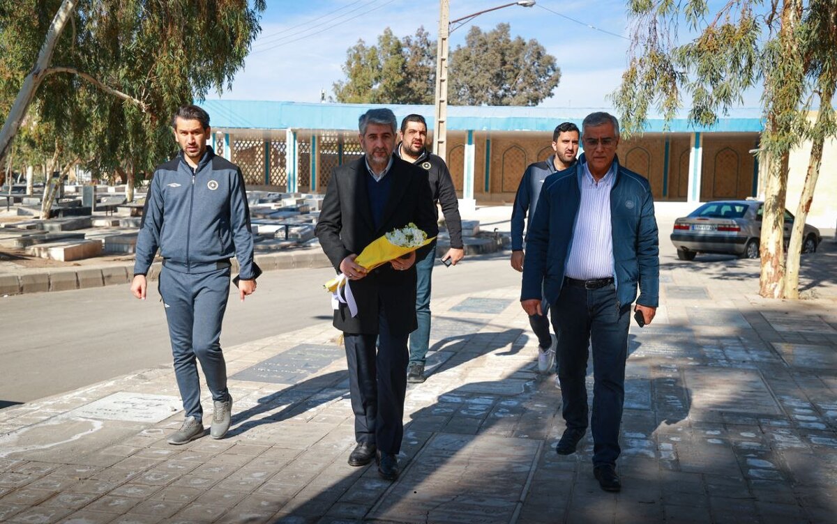 ادای احترام سپاهان و مس رفسنجان به محمود حریری