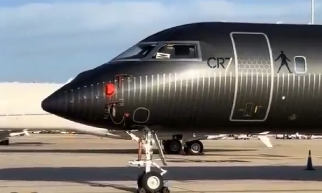 رونمایی از طراحی جدید جت شخصی کریستیانو رونالدو
