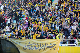 چشم ایران روشن؛ بازتاب افتتاح فاز اول بزرگترین نیروگاه خورشیدی ایران در ورزشگاه نقش جهان