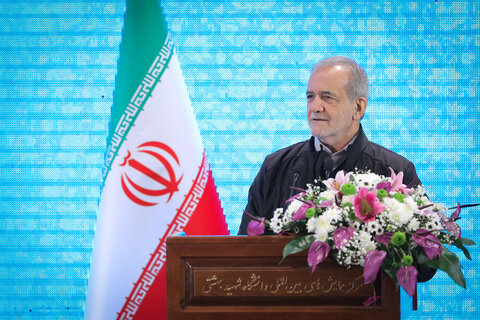 کیفیت سواحل مکران نباید از همسایگان پایینتر باشد پزشکیان