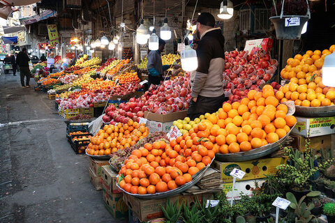 ذخیرهسازی ۱۶ هزار تن میوه و ۱۲۰۰ تن خرما برای شب عید و ماه رمضان میوه