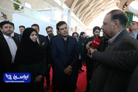 بازدید معاون علمی رئیس جمهور از بیست و دومین نمایشگاه بین‌المللی محیط زیست