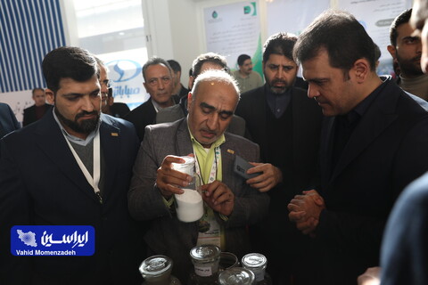 بازدید معاون علمی رئیس جمهور از بیست و دومین نمایشگاه بین‌المللی محیط زیست