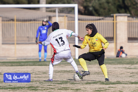 فوتبال بانوان سپاهان - نماینده بوشهر