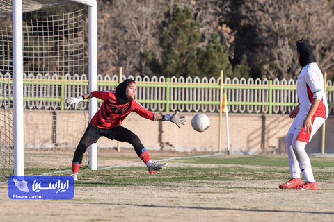 فوتبال بانوان سپاهان - نماینده بوشهر