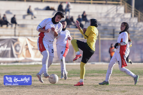 فوتبال بانوان سپاهان - نماینده بوشهر