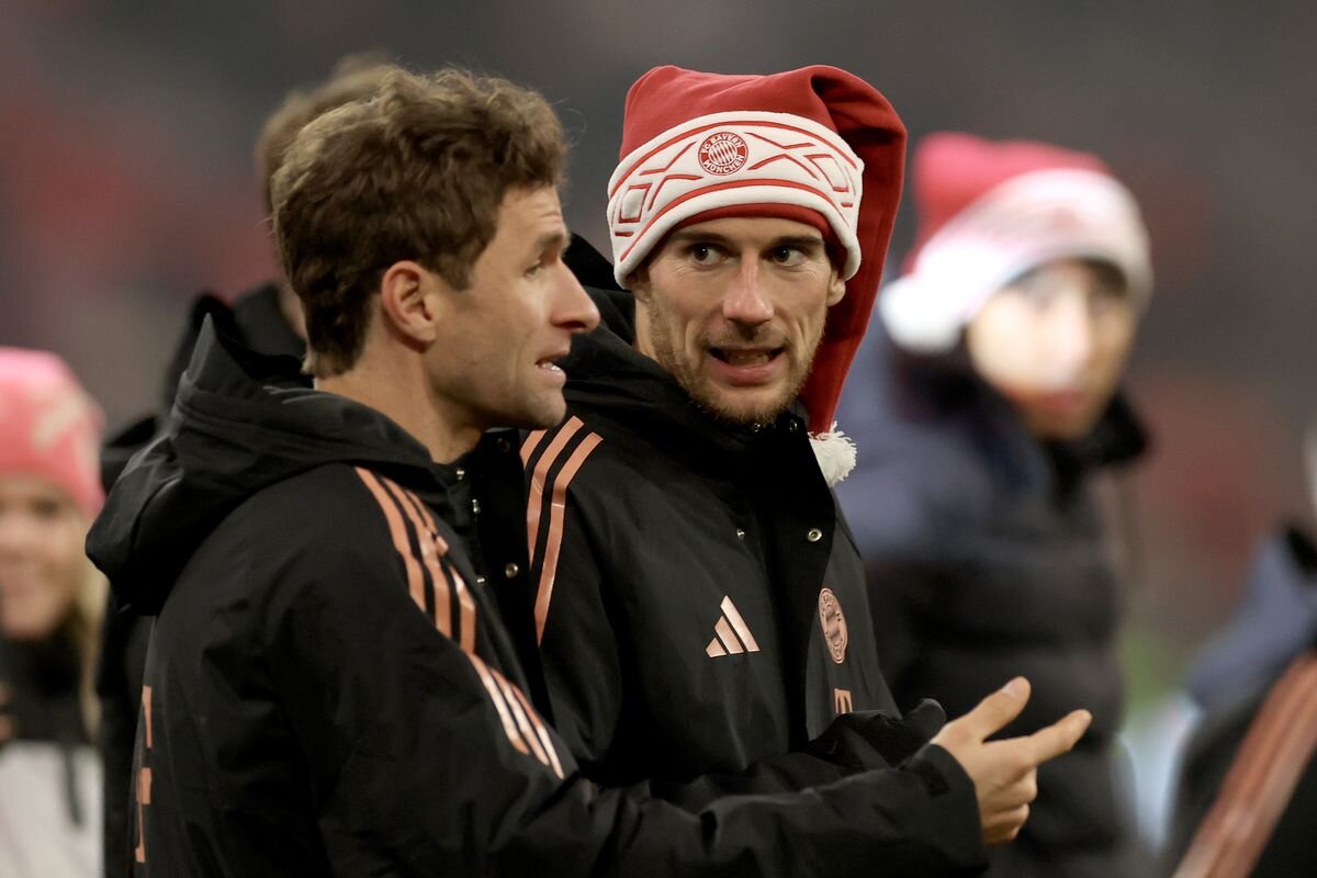 آواز کریسمس خاموش شد؛ واکنش متفاوت بایرنمونیخ به یک اتفاق تلخ