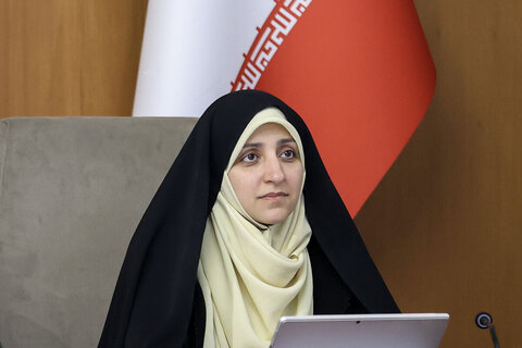 حمایت از کسب و کار بانوان برنامه اولویتدار دولت چهاردهم است زهرا بهروز