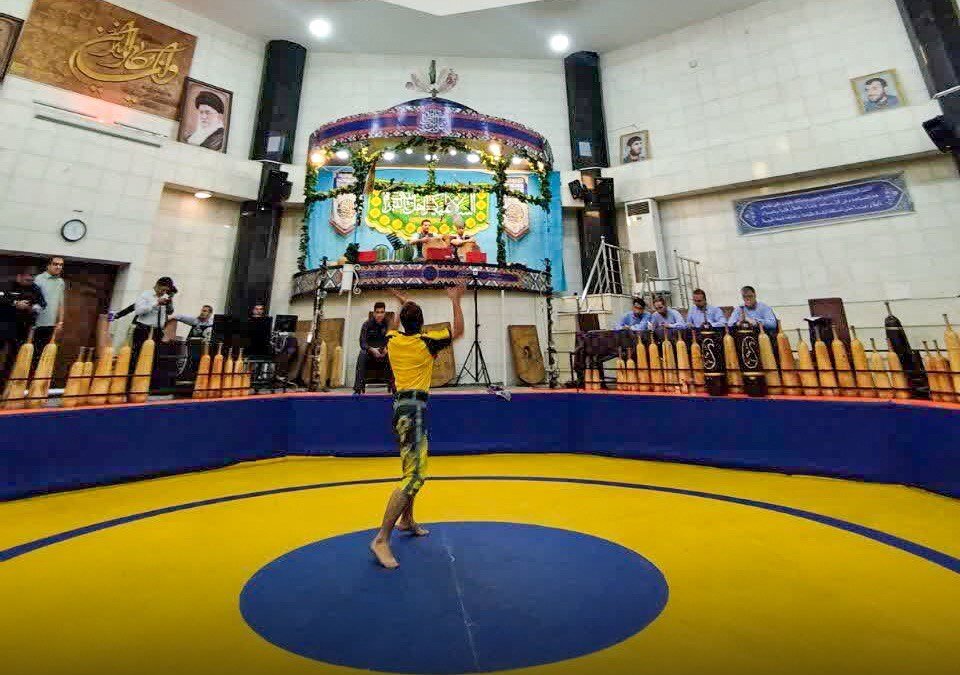 درخشش پهلوانان طلاییپوش در گود زورخانه