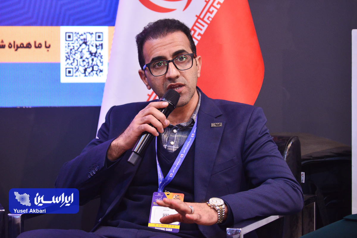 بومیسازی بیش از ۹۰ درصد قطعات مورد نیاز گریسکاری شرکت فولاد مبارکه / برنامهریزی سازندگان توانمند دستگاههای گریسکاری برای تسلط بر بازار جهانی