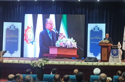 ۱۲۷ میلیارد دلار یارانه پنهان در کشور توزیع میشود دبیری