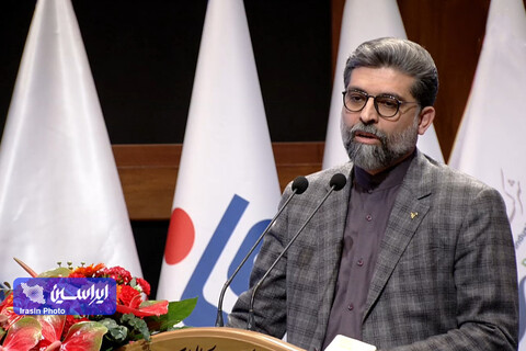 برگزاری نشستهای B2B با هدف توسعه نوسازی صنایع فرشاد مقیمی رئیس هیات عامل سازمان گسترش و نوسازی صنایع ایران (رئیس ایدرو)