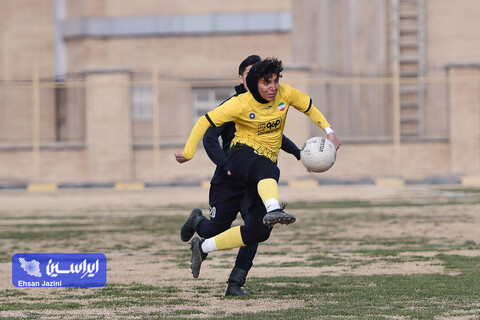 فوتبال بانوان سپاهان -آوا تهران